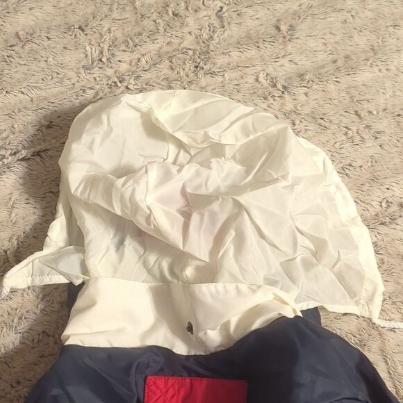 LA Loving Windbreaker Water-Resistant Raincoat with Hide Away Hood Collar - Picture 7 of 7